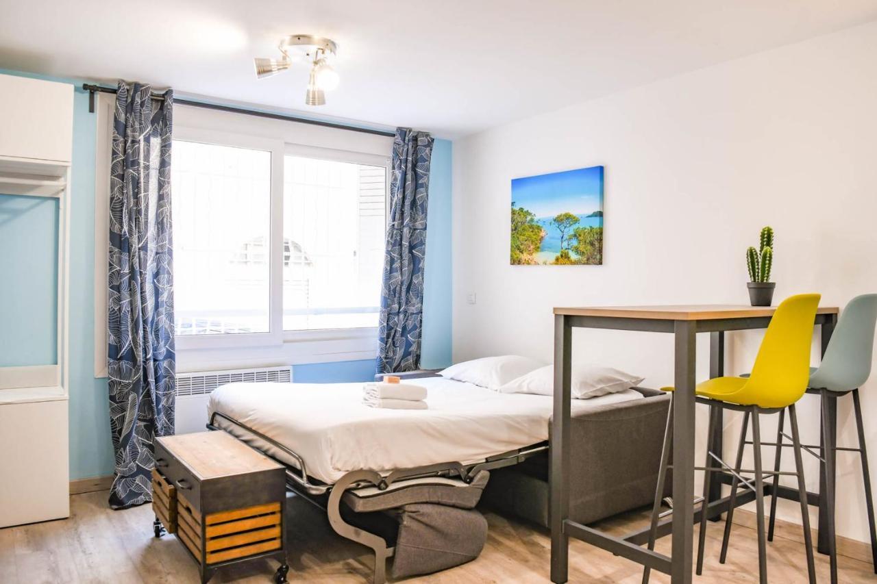 Studio Sur Le Vieux-Port Ideal Pour 2 Personnes Apartment Marseille Bagian luar foto