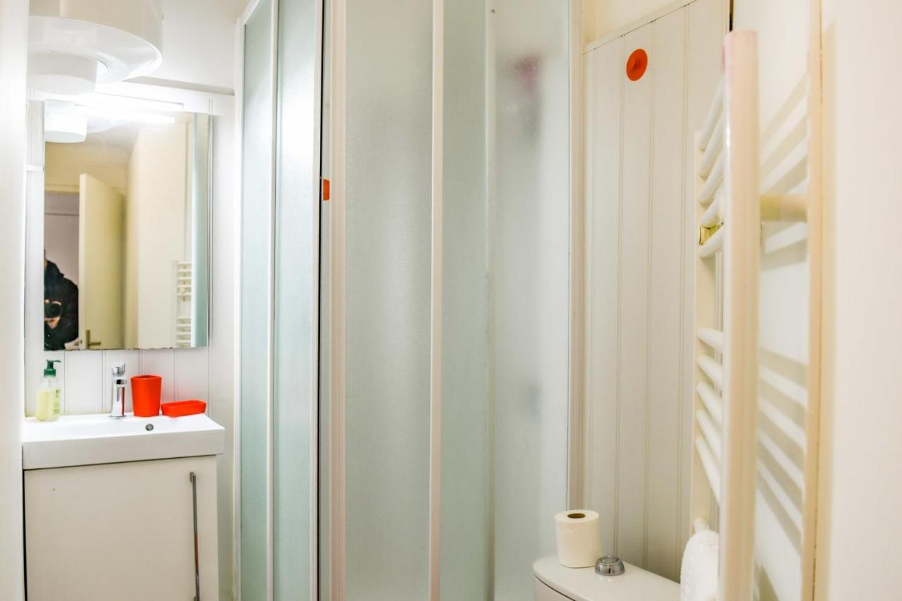 Studio Sur Le Vieux-Port Ideal Pour 2 Personnes Apartment Marseille Bagian luar foto