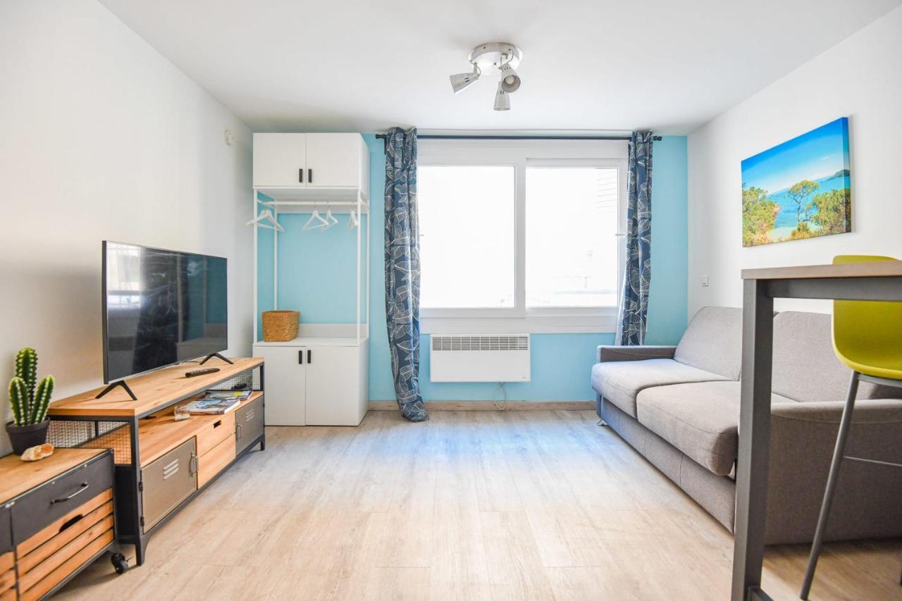 Studio Sur Le Vieux-Port Ideal Pour 2 Personnes Apartment Marseille Bagian luar foto